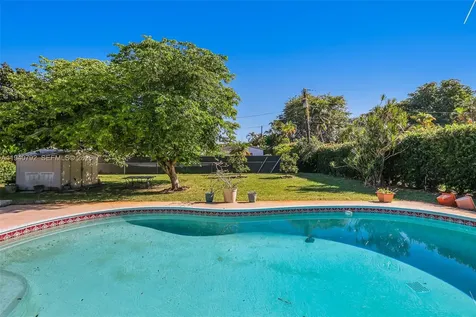 11339 NE 8th Court Biscayne Park FL 33161