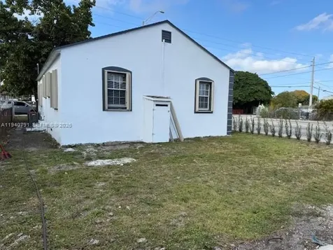 4020 NW 12th Avenue Miami FL 33127