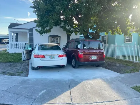 4020 NW 12th Avenue Miami FL 33127
