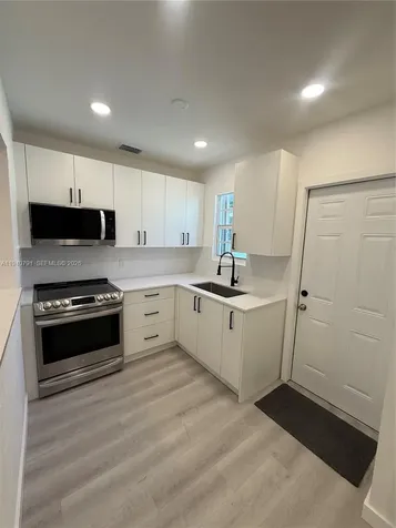 4020 NW 12th Avenue Miami FL 33127
