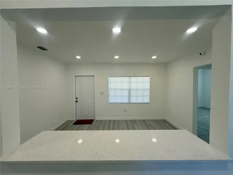 4020 NW 12th Avenue Miami FL 33127