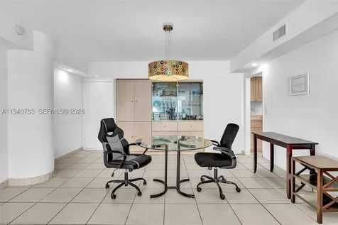 5005 Collins Avenue Miami Beach FL 33140