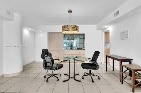 5005 Collins Avenue Miami Beach FL 33140