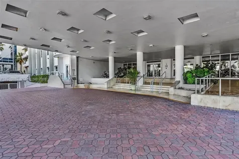 5005 Collins Avenue Miami Beach FL 33140