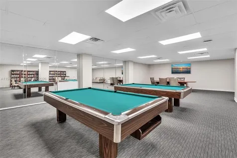5005 Collins Avenue Miami Beach FL 33140