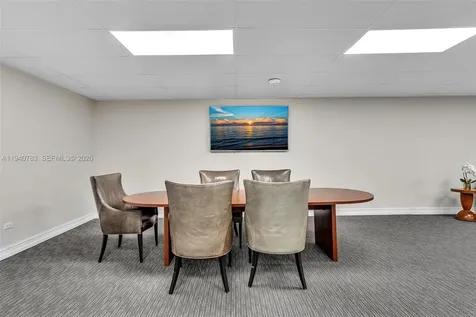 5005 Collins Avenue Miami Beach FL 33140