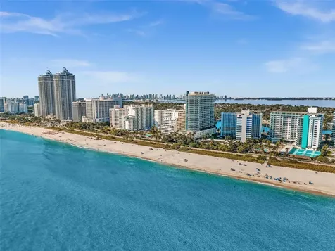 5005 Collins Avenue Miami Beach FL 33140