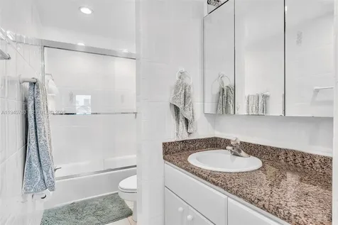 5005 Collins Avenue Miami Beach FL 33140