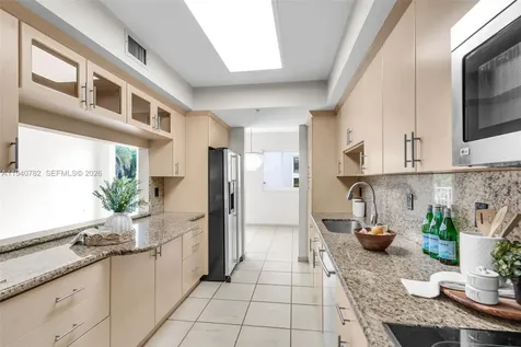 50 Ocean Lane Drive Key Biscayne FL 33149