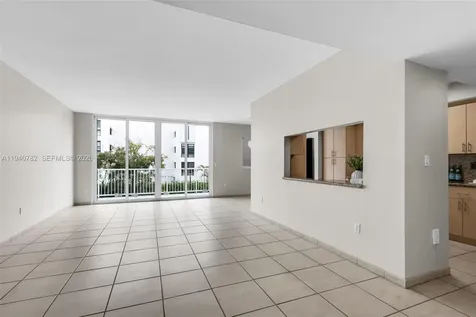 50 Ocean Lane Drive Key Biscayne FL 33149