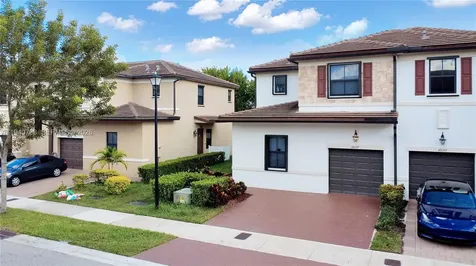10137 W 32nd Lane Hialeah FL 33018