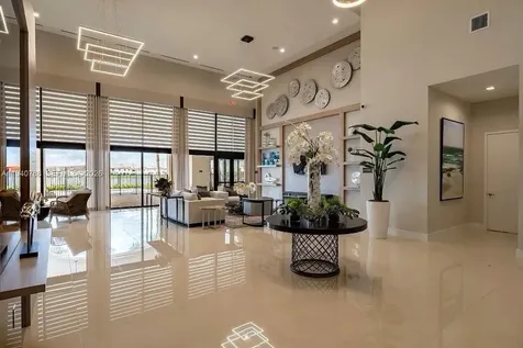 10137 W 32nd Lane Hialeah FL 33018