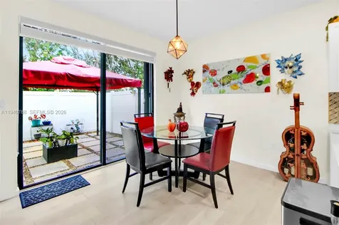 10137 W 32nd Lane Hialeah FL 33018