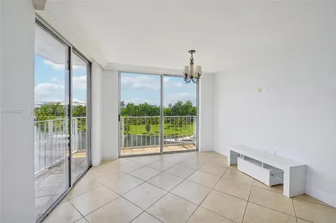 1740 NW N River Drive Miami FL 33125