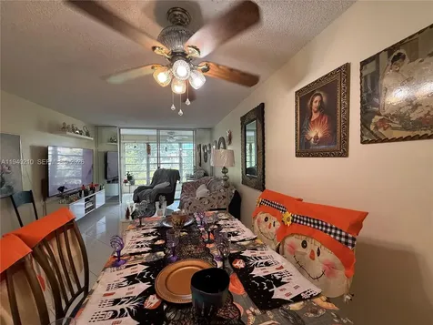 9041 Sunrise Lakes Boulevard Sunrise FL 33322