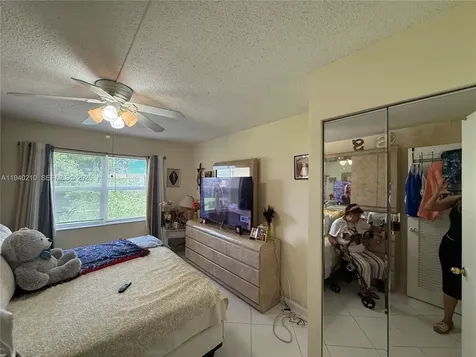 9041 Sunrise Lakes Boulevard Sunrise FL 33322