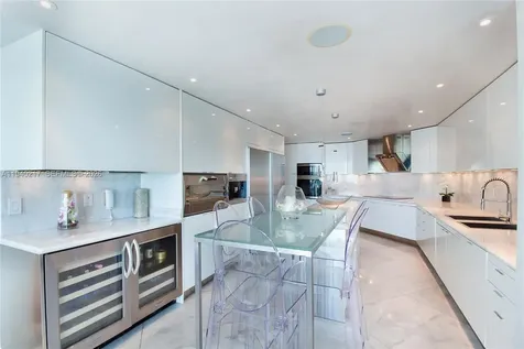 1643 Brickell Avenue Miami FL 33129