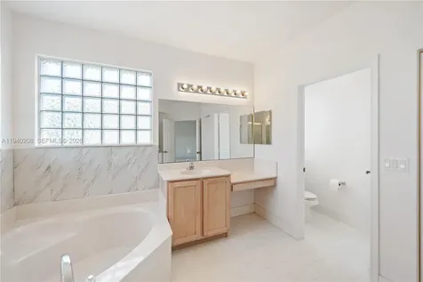 4135 Woodhill Place Boynton Beach FL 33436