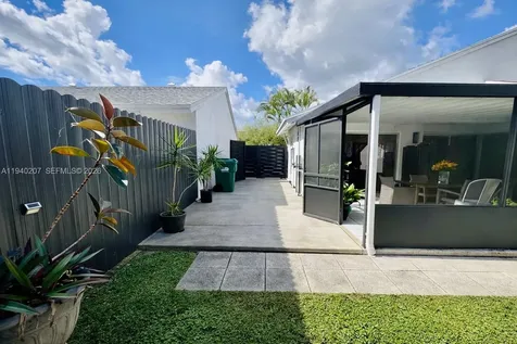 20125 SW 124th Avenue Miami FL 33177