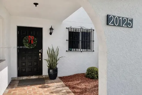 20125 SW 124th Avenue Miami FL 33177