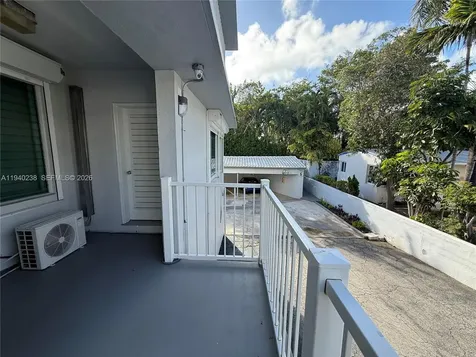 10178 Collins Avenue Bal Harbour FL 33154