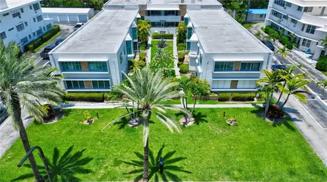 10178 Collins Avenue Bal Harbour FL 33154