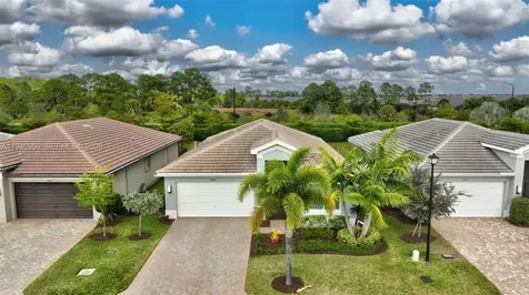 16699 SW Osprey Falls Way Port St. Lucie FL 34987