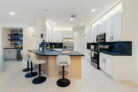 19421 Stonebrook Street Weston FL 33332