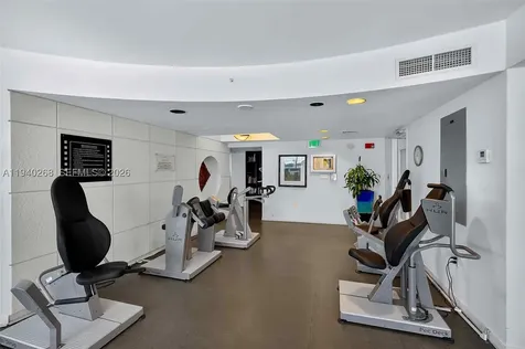 1330 West Avenue Miami Beach FL 33139