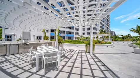 1330 West Avenue Miami Beach FL 33139
