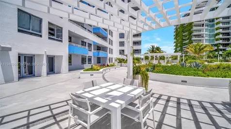 1330 West Avenue Miami Beach FL 33139