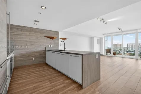 400 Sunny Isles Boulevard Sunny Isles Beach FL 33160