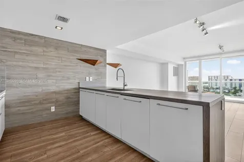 400 Sunny Isles Boulevard Sunny Isles Beach FL 33160