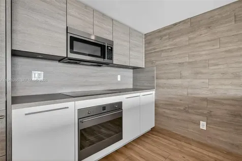 400 Sunny Isles Boulevard Sunny Isles Beach FL 33160