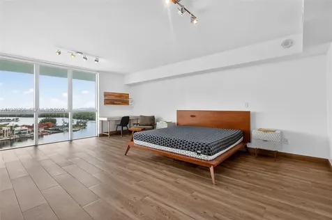 400 Sunny Isles Boulevard Sunny Isles Beach FL 33160