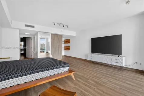 400 Sunny Isles Boulevard Sunny Isles Beach FL 33160