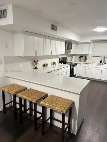 2036 NE 21st Avenue Fort Lauderdale FL 33305