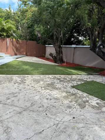 2036 NE 21st Avenue Fort Lauderdale FL 33305