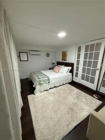 2036 NE 21st Avenue Fort Lauderdale FL 33305
