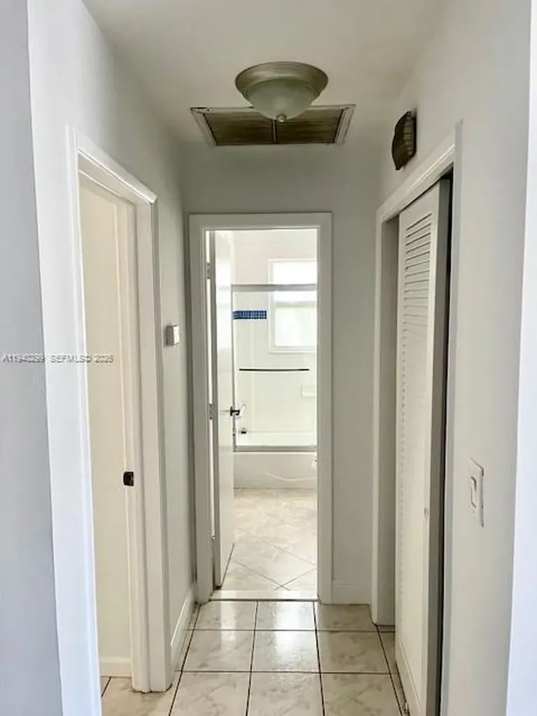 5650 NE 17th Terrace Fort Lauderdale FL 33334