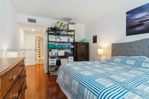 1250 S Miami Avenue Miami FL 33130