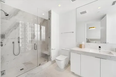 17975 Collins Avenue Sunny Isles Beach FL 33160