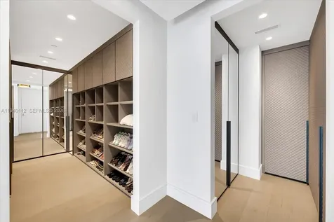 17975 Collins Avenue Sunny Isles Beach FL 33160