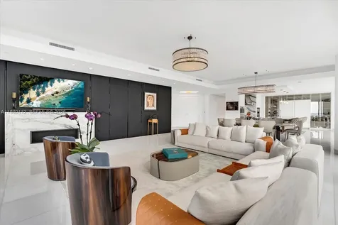 17975 Collins Avenue Sunny Isles Beach FL 33160