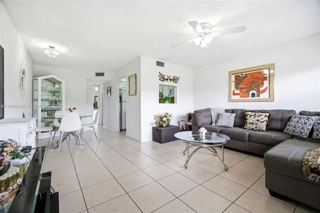 9101 Sunrise Lakes Boulevard Sunrise FL 33322