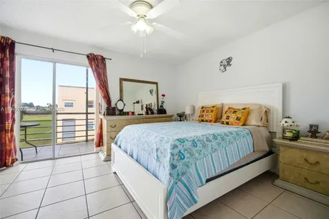 9101 Sunrise Lakes Boulevard Sunrise FL 33322