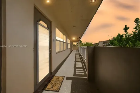 9101 Sunrise Lakes Boulevard Sunrise FL 33322