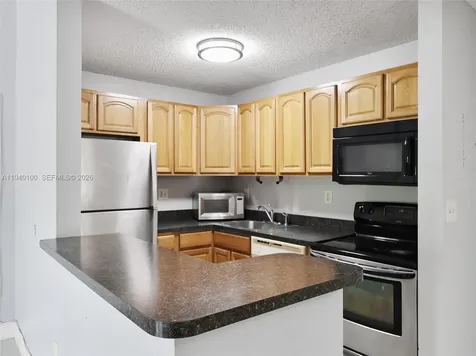 15520 SW 80th Street Miami FL 33193