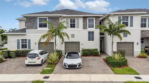 805 SE 18th Street Homestead FL 33034