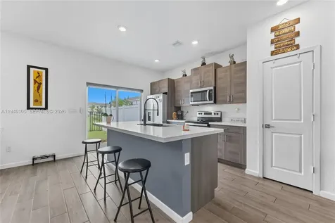 805 SE 18th Street Homestead FL 33034